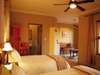 Desert Horse Inn - Klein-Aus Vista - Bedroom 